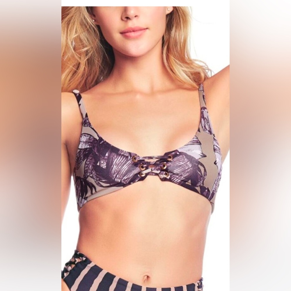 New Maaji reversible bikin top size L